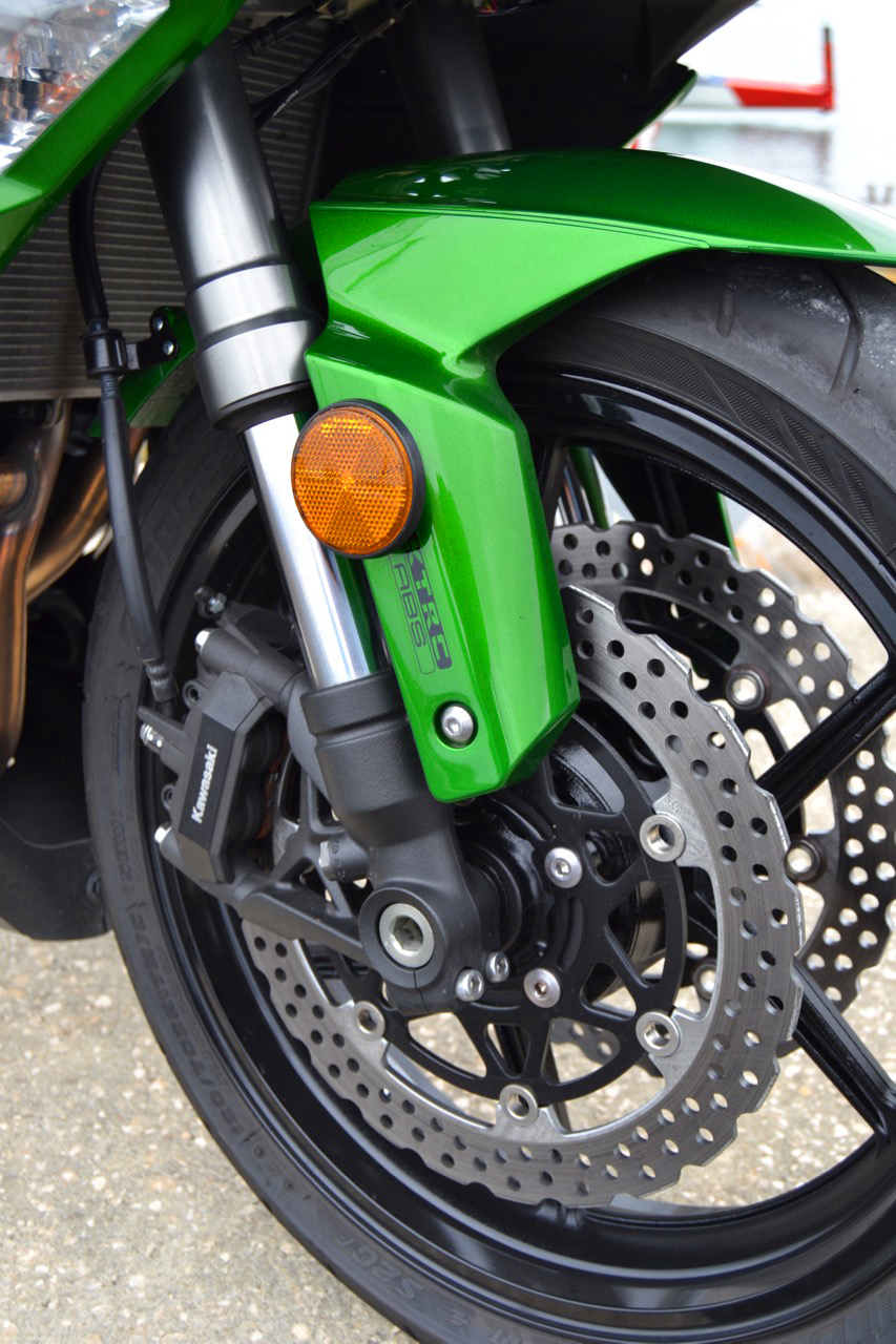 Ensaio Kawasaki Z1000 SX de 2018 – Desportiva ou Turística ? A decisão é sua.
