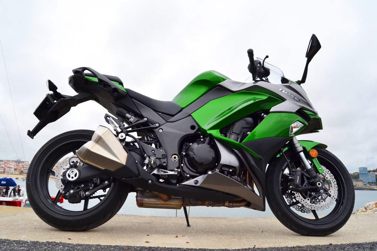 Ensaio Kawasaki Z1000 SX de 2018 – Desportiva ou Turística ? A decisão é sua.