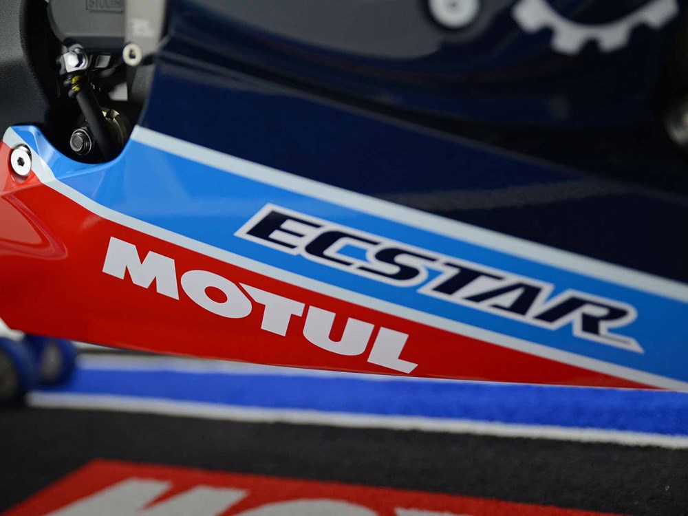 Suzuki GSXR 1000R – Classic Team Racing Replica