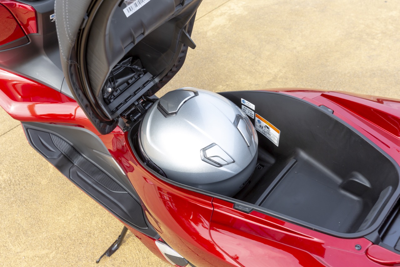 Ensaio Honda PCX 125 de 2018 – Renovar para Liderar