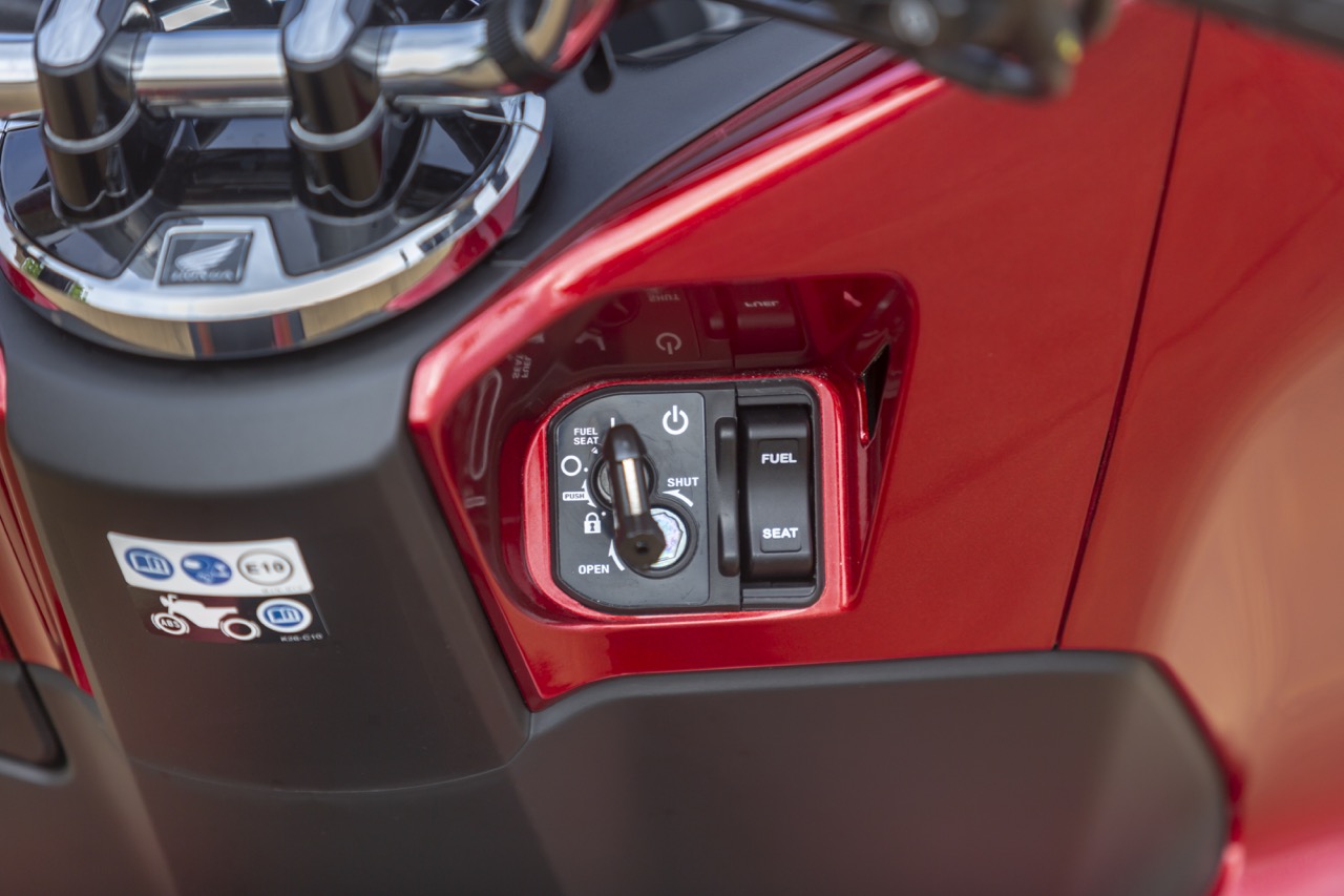 Ensaio Honda PCX 125 de 2018 – Renovar para Liderar