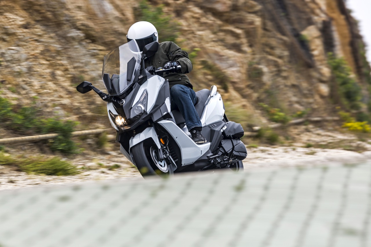 Ensaio SYM Cruisym 125 – Uma Maxi Scooter cheia de bons argumentos