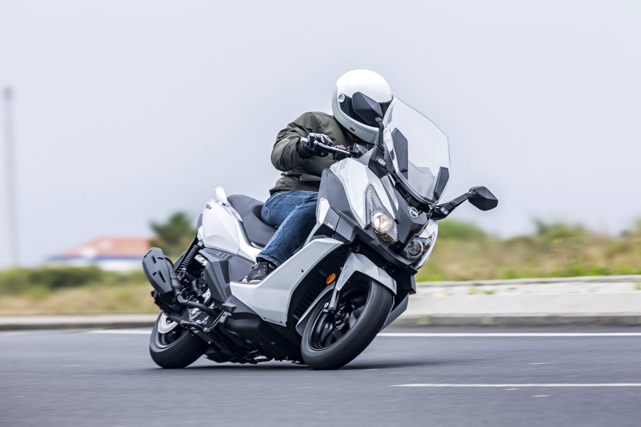 Ensaio SYM Cruisym 125 – Uma Maxi Scooter cheia de bons argumentos