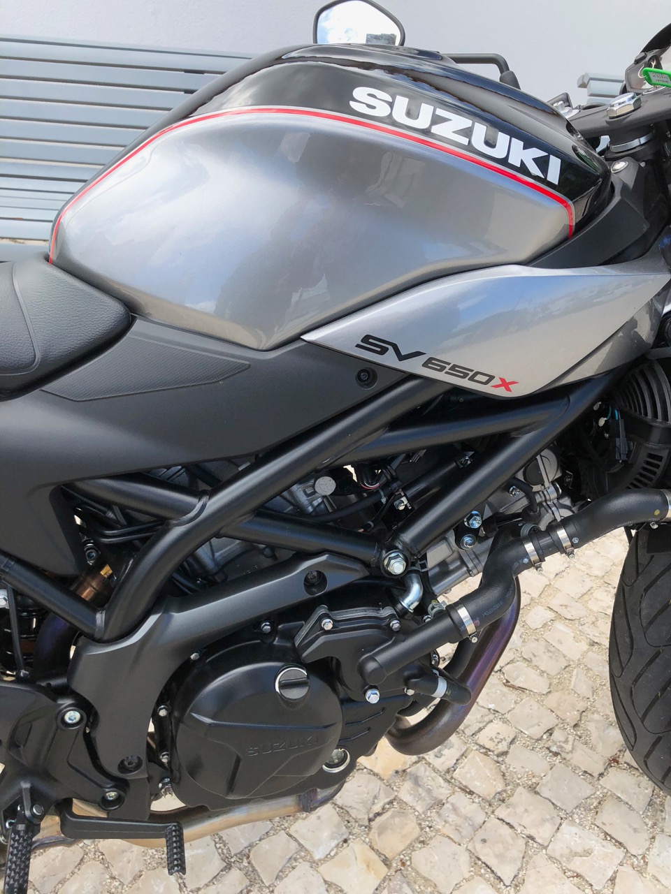Ensaio Suzuki SV650X 2018 – Prazer máximo de condução no estilo Café Racer
