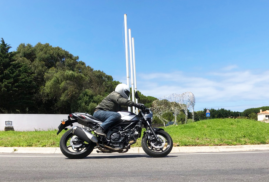Ensaio Suzuki SV650X 2018 – Prazer máximo de condução no estilo Café Racer