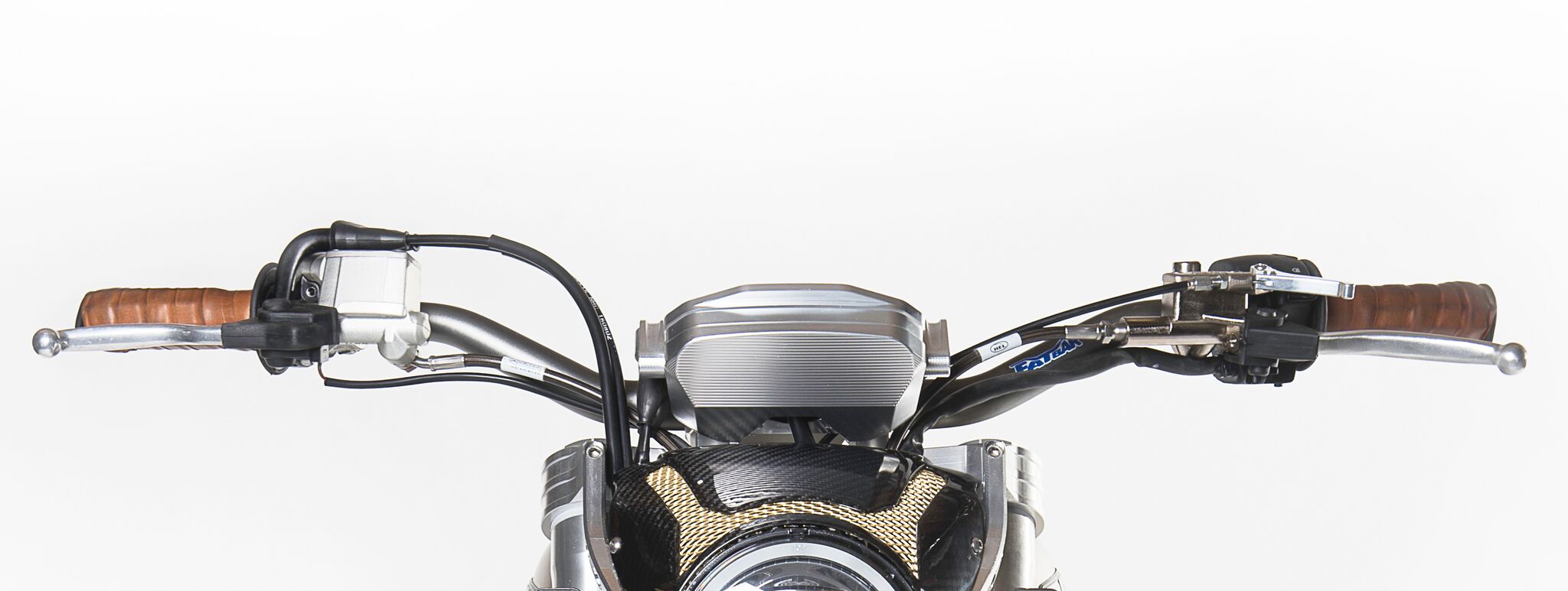 Scrambler CCM Spitfire – Uma obra de arte de edição limitada da divisão “SkunkwerX”