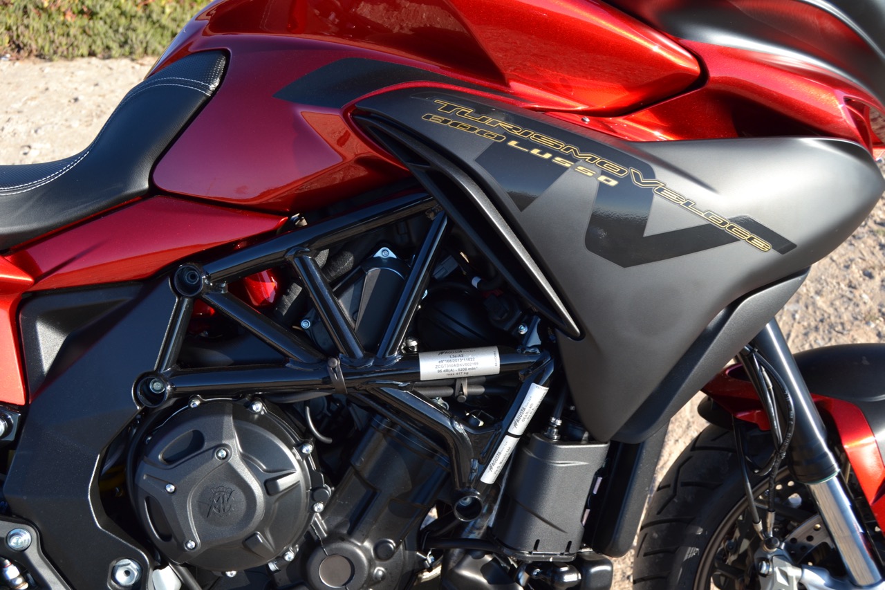 Ensaio MV Agusta Turismo Veloce Lusso 2018 – Uma Sport Turismo “di Lusso”