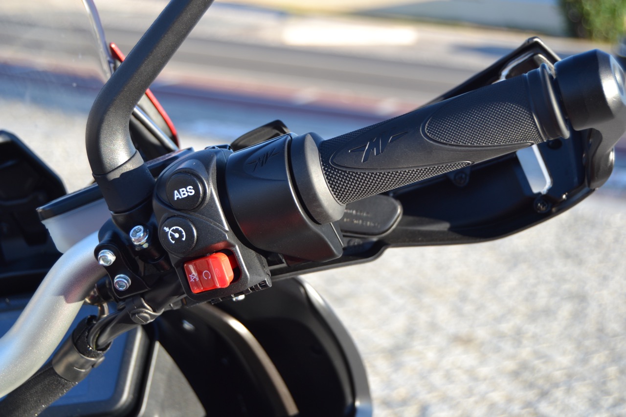 Ensaio MV Agusta Turismo Veloce Lusso 2018 – Uma Sport Turismo “di Lusso”