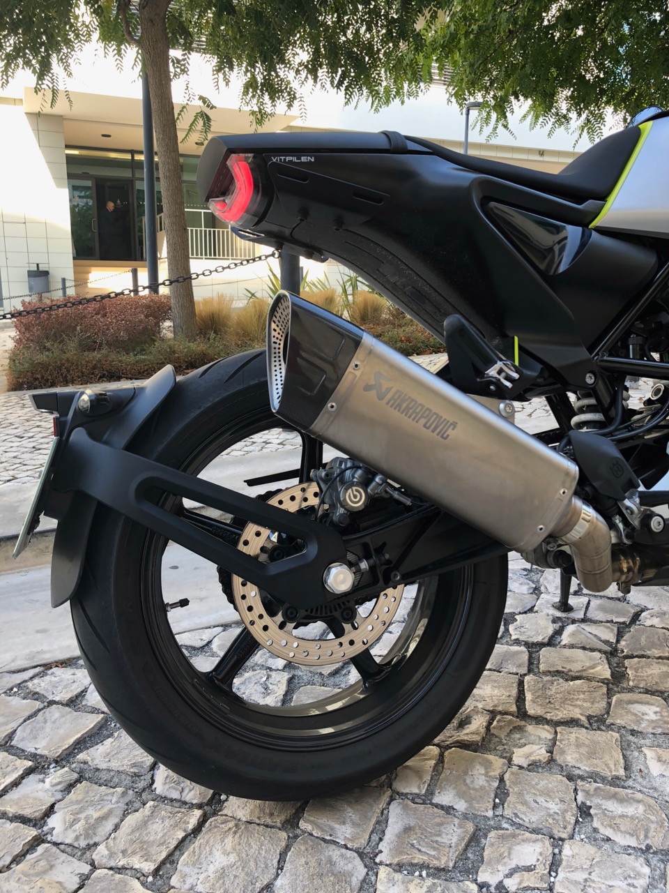 Ensaio Husqvarna Vitpilen 701 – The Flat Track is Back