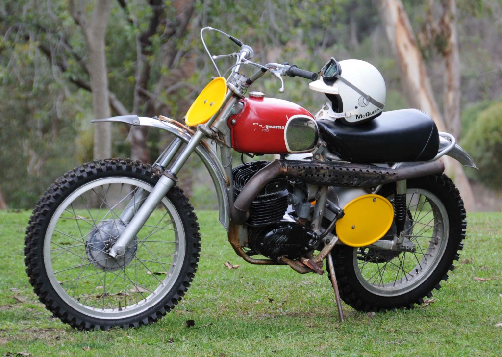 Husqvarna Svartpilen 401 de tributo a Steve McQueen