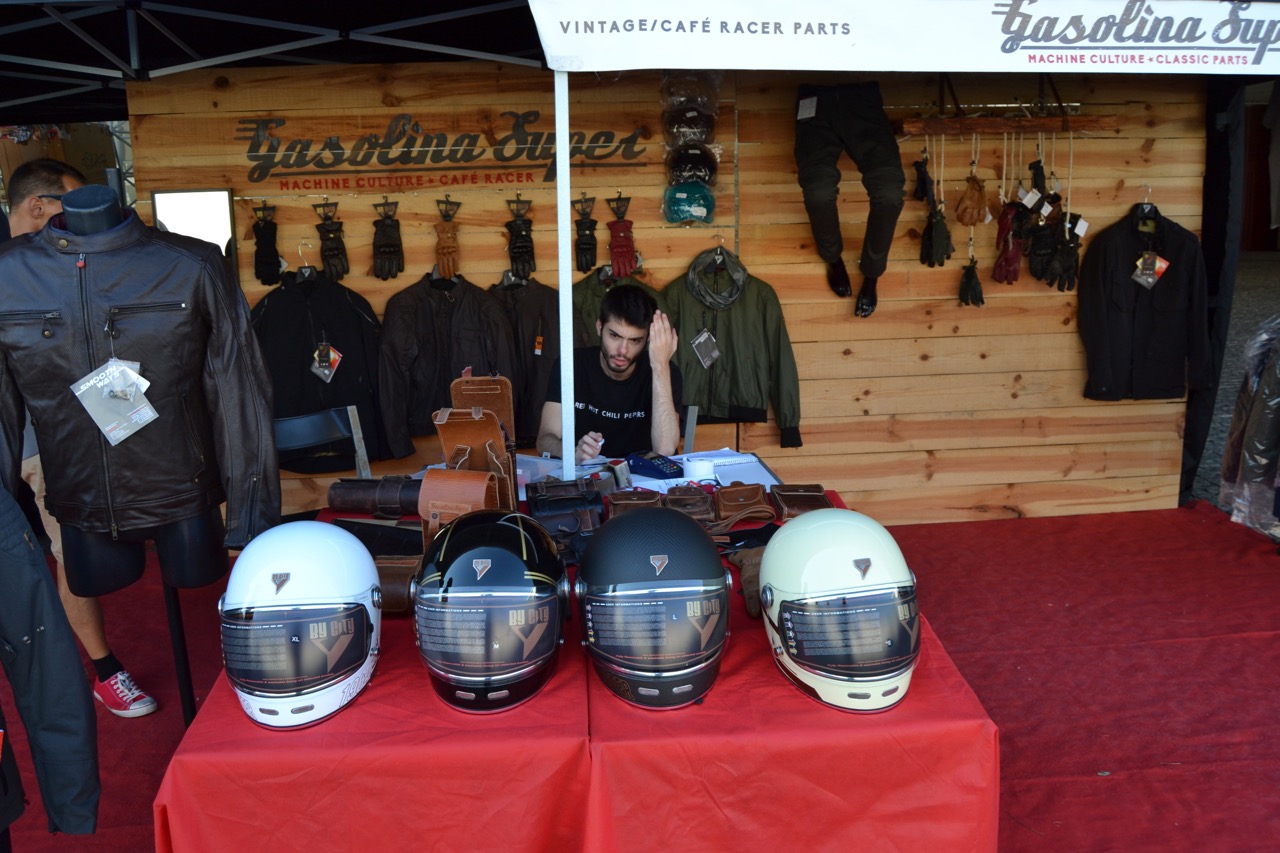 Centenas participaram no evento “Distinguished Gentleman’s Ride” e nós também.