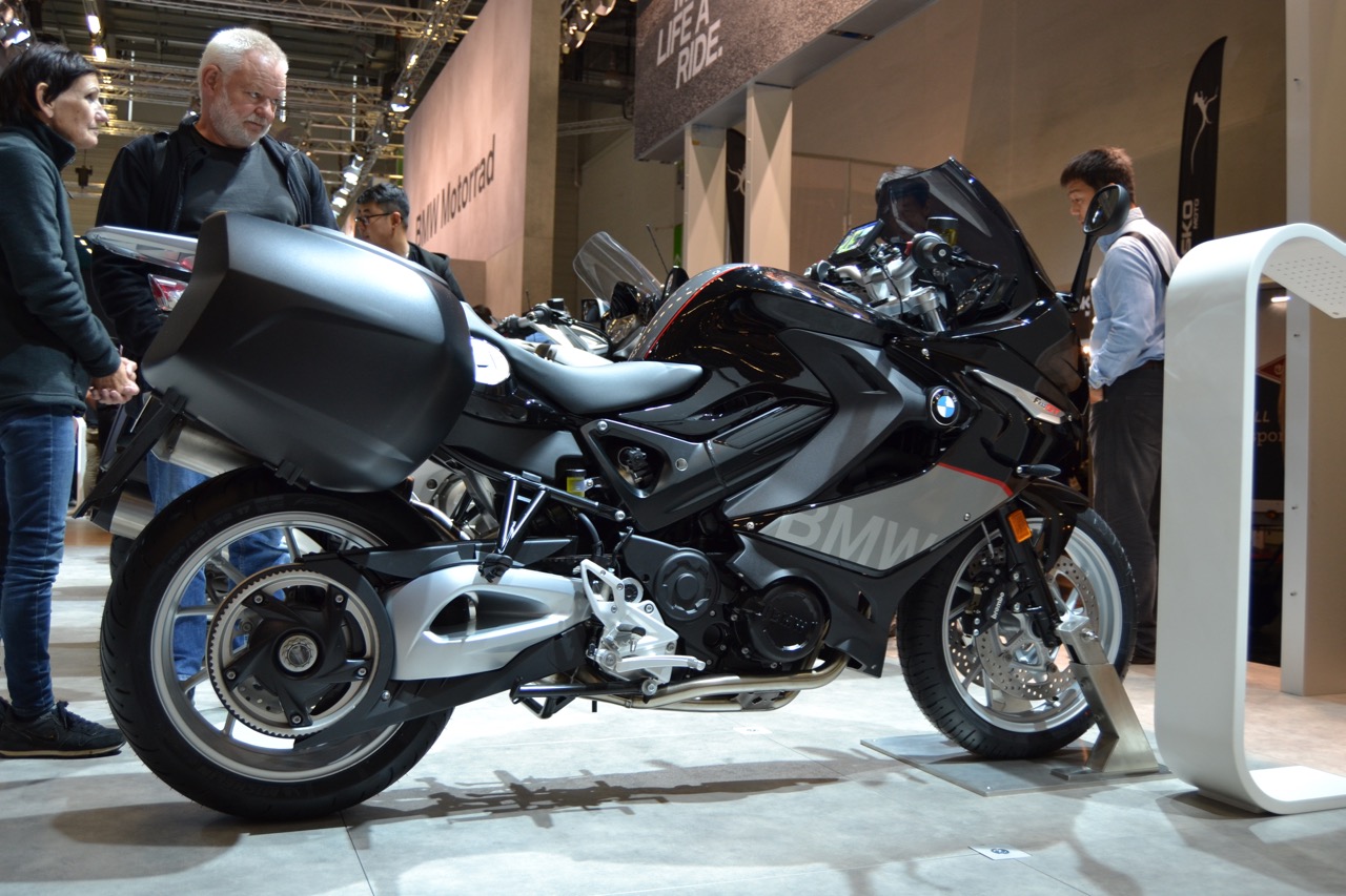 BMW Motorrad na Intermot com apresentação oficial das novas R 1250 GS e R 1250 RT modelos de 2019