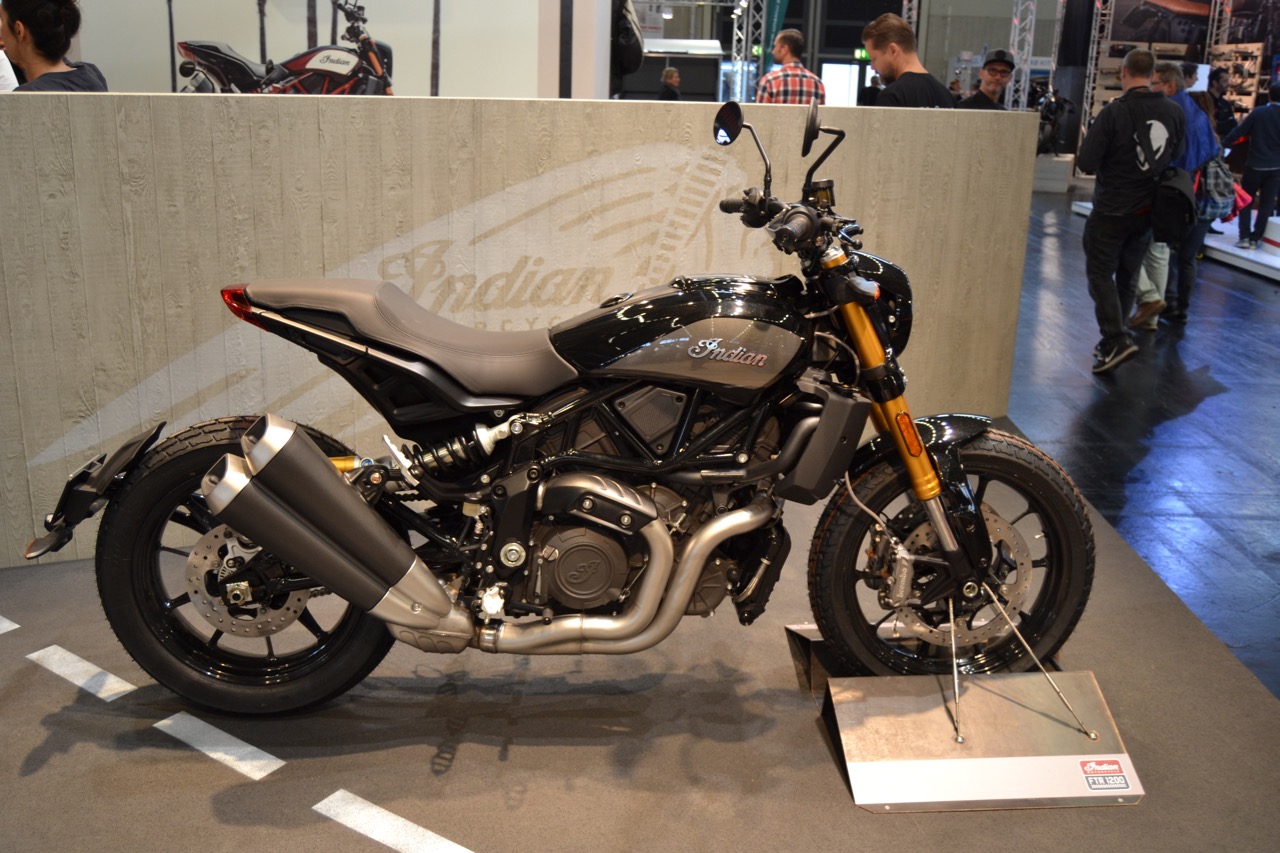 Apresentadas na Intermot as novas Indian FTR 1200 e Indian FTR 1200 S
