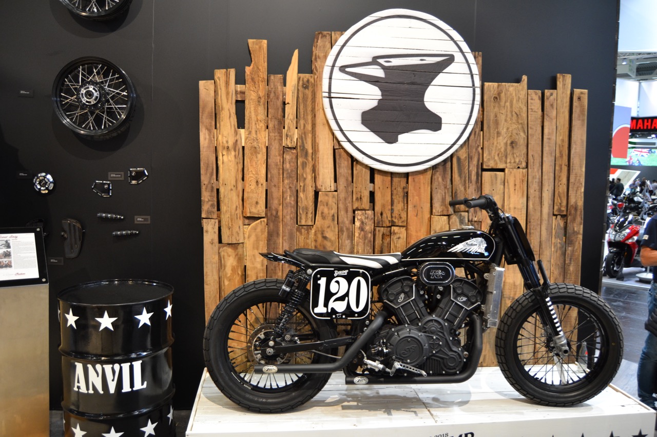 Apresentadas na Intermot as novas Indian FTR 1200 e Indian FTR 1200 S