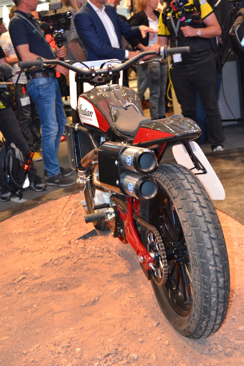 Apresentadas na Intermot as novas Indian FTR 1200 e Indian FTR 1200 S