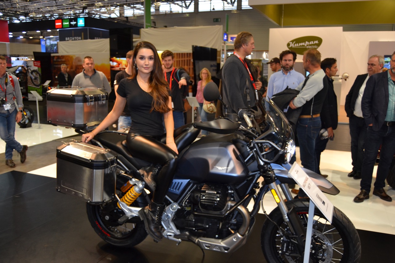 Intermot 2018: Moto Guzzi apresenta a nova V85 TT
