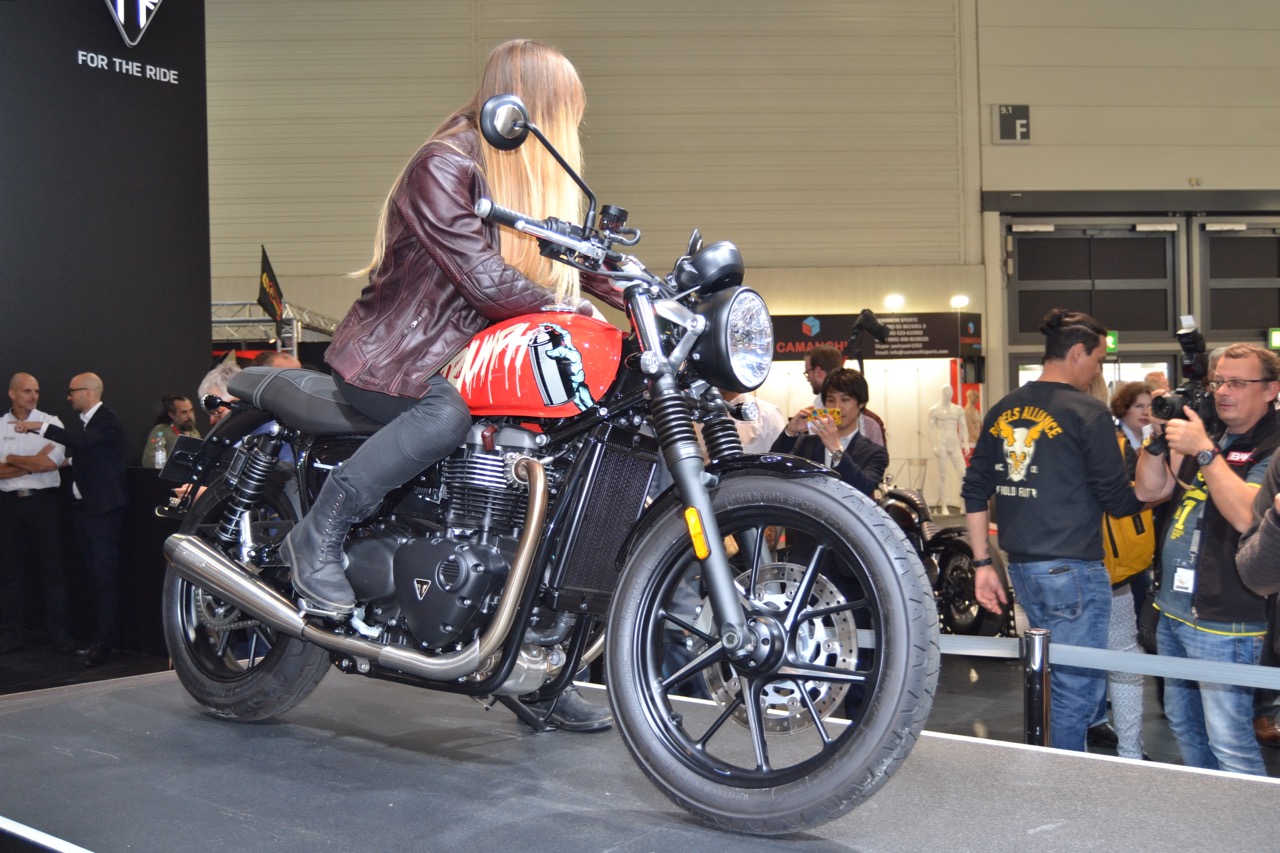 Triumph apresentou hoje na Intermot a nova geração das Triumph Street Twin e Street Scrambler 2019