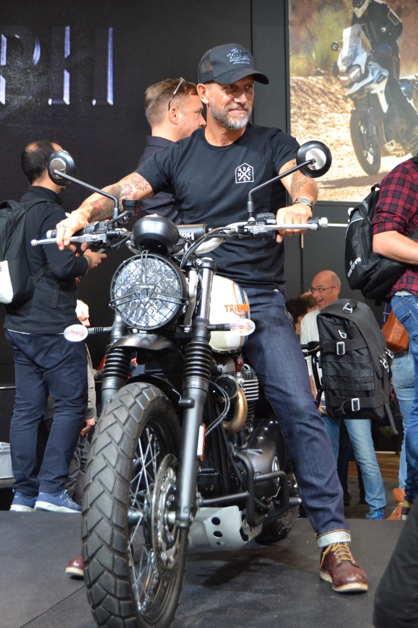 Triumph apresentou hoje na Intermot a nova geração das Triumph Street Twin e Street Scrambler 2019