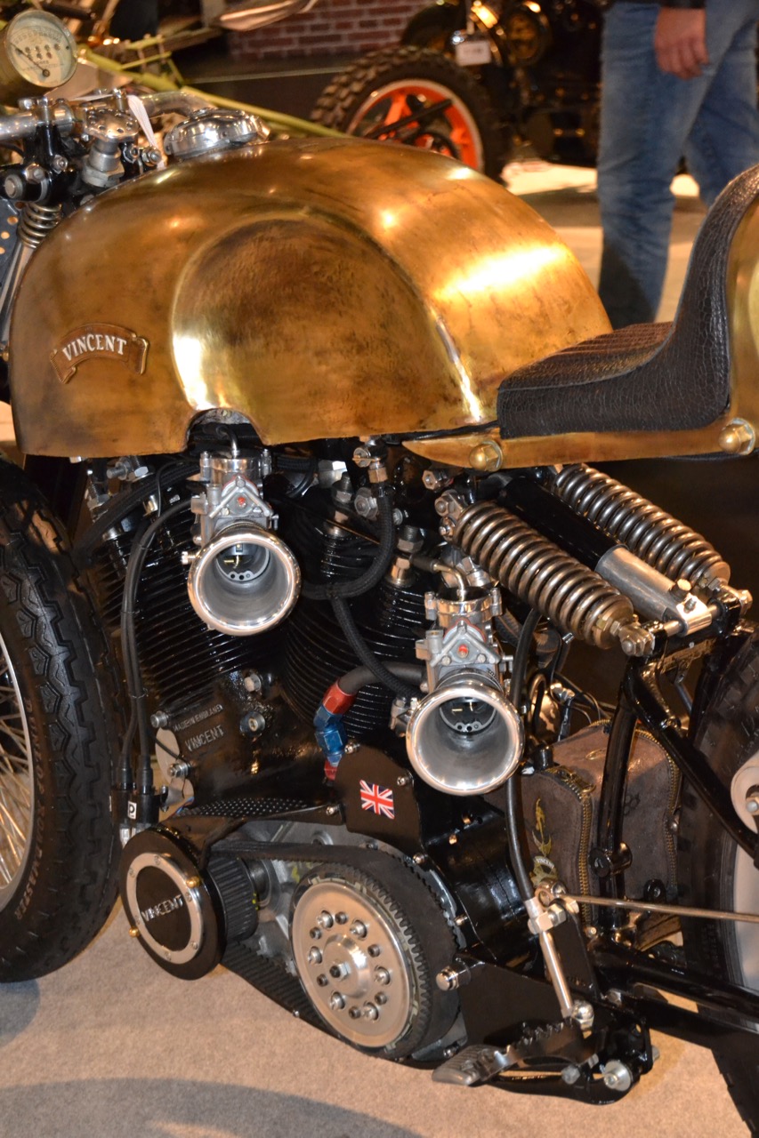 INTERMOT Pavilhão 10 – A “customização” alemã não tem limites ( parte 1 )