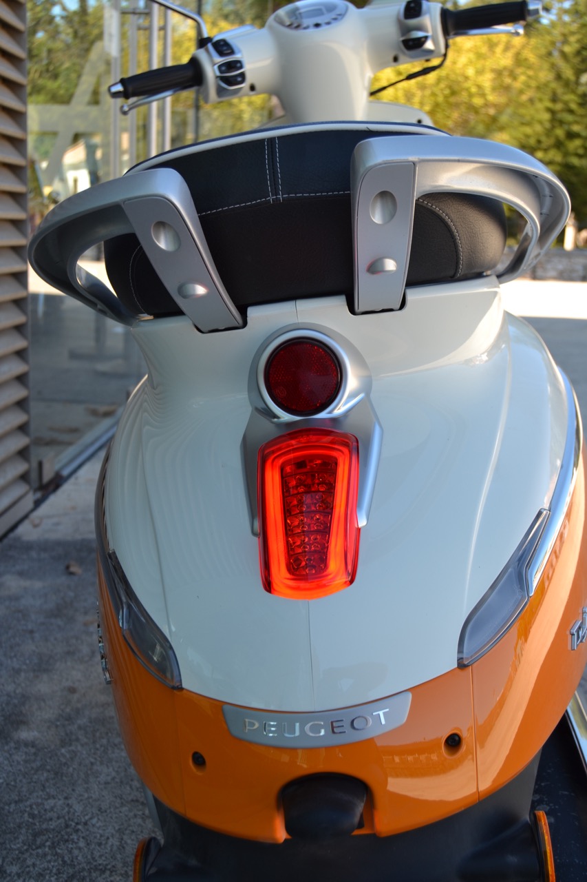 Ensaio Peugeot Django 125 – Estilo vintage “chique” em mobilidade urbana