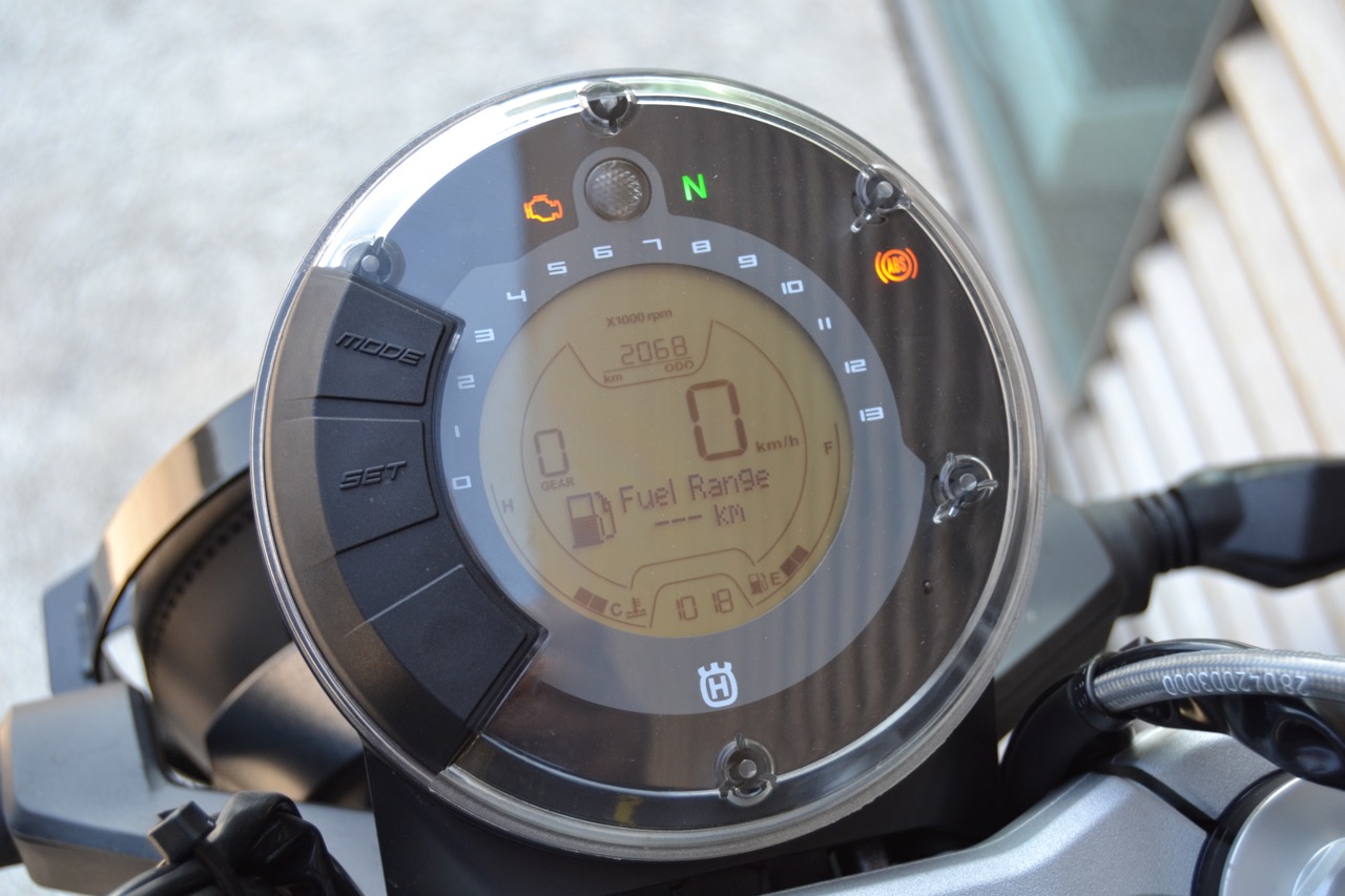 Ensaio Husqvarna Svartpilen 401 – Especialista em Urban OffRoad