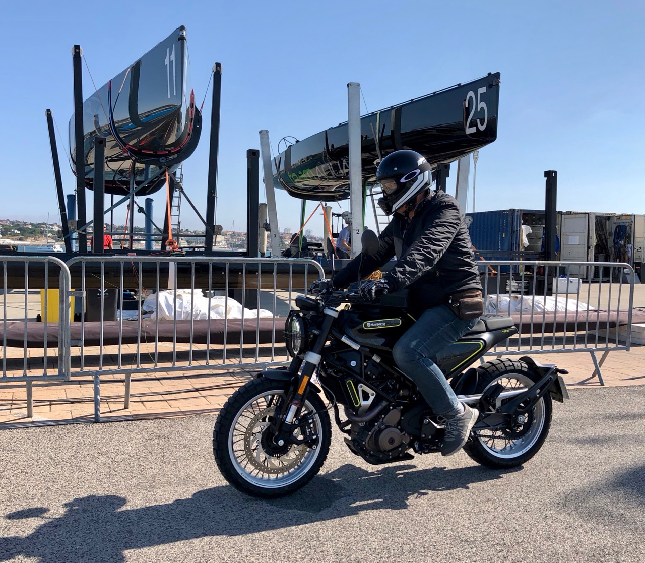 Ensaio Husqvarna Svartpilen 401 – Especialista em Urban OffRoad