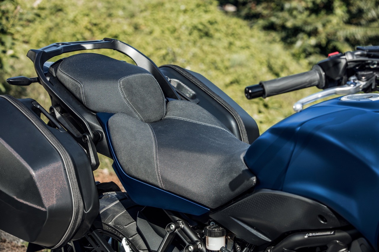 EICMA Milão : Yamaha NIKEN GT – Uma nova dimensão no Sport Touring