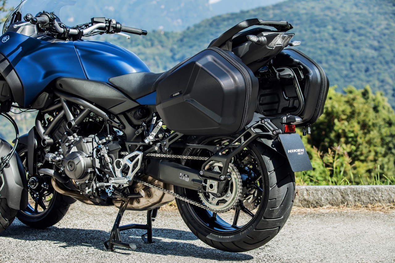 EICMA Milão : Yamaha NIKEN GT – Uma nova dimensão no Sport Touring