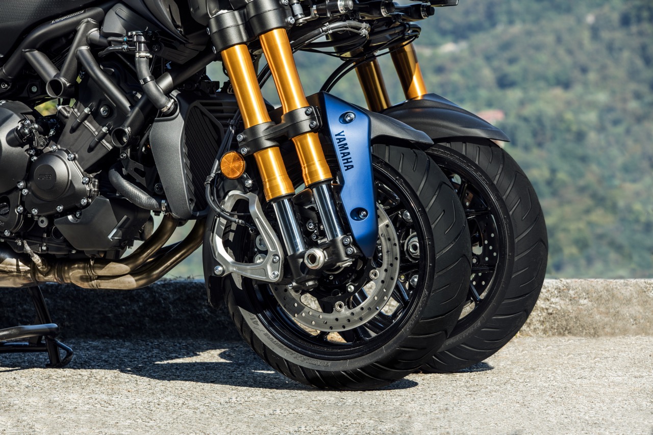 EICMA Milão : Yamaha NIKEN GT – Uma nova dimensão no Sport Touring