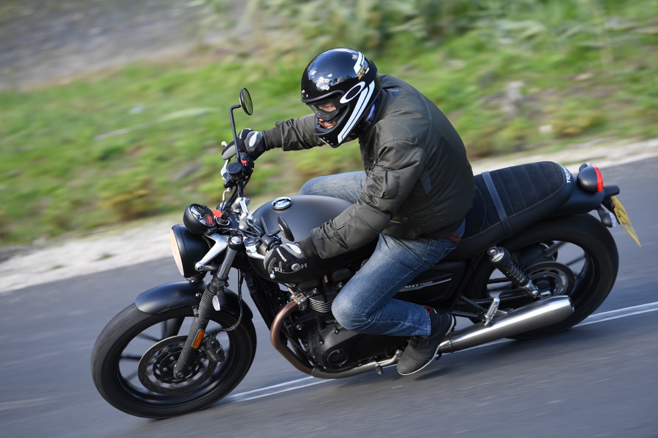 Ensaio Triumph Street Twin 2019 – Clássica Contemporânea