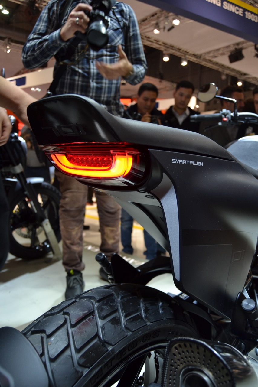 HUSQVARNA SVARTPILEN 701 – Evolução da “Espécie”