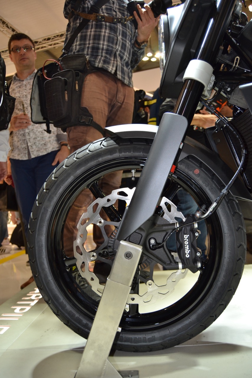 HUSQVARNA SVARTPILEN 701 – Evolução da “Espécie”