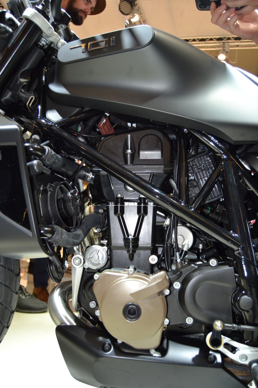 HUSQVARNA SVARTPILEN 701 – Evolução da “Espécie”