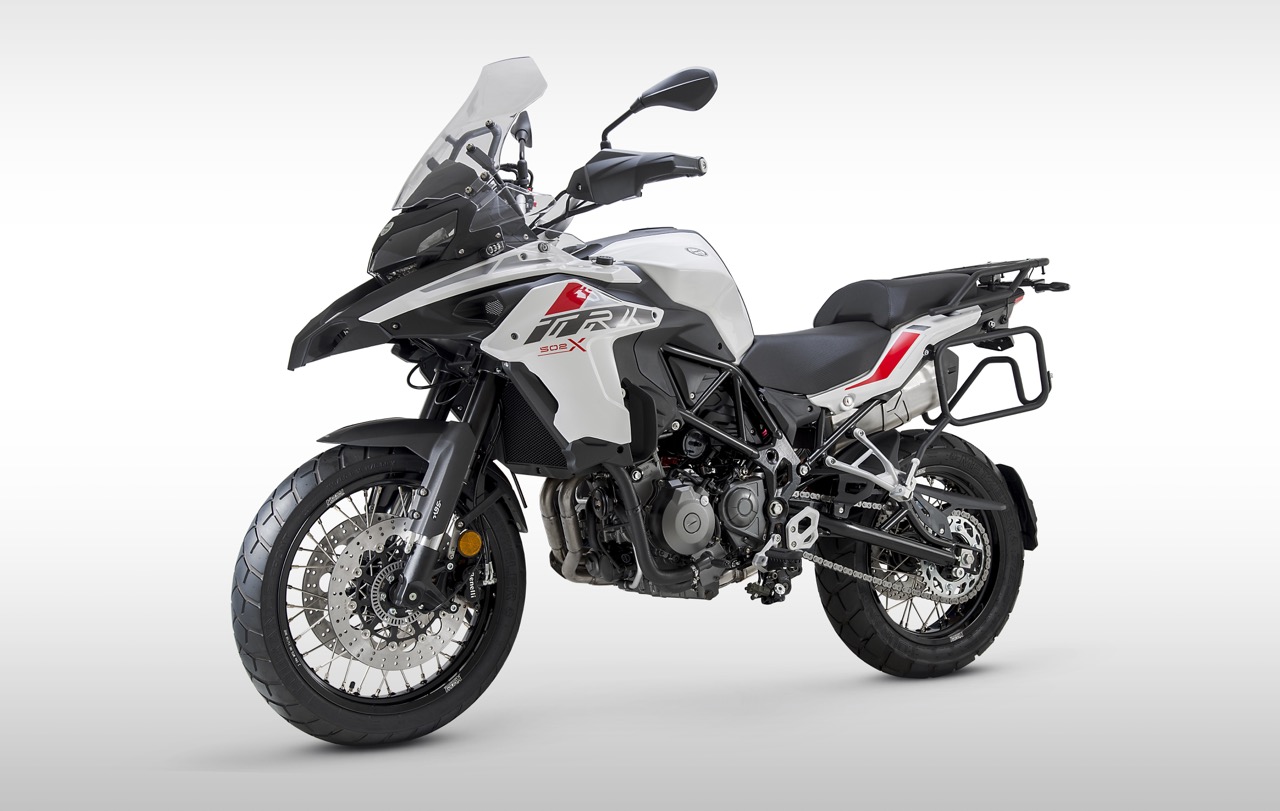 ENSAIO BENELLI TRK 502 X – AVENTURAS ACESSÍVEIS