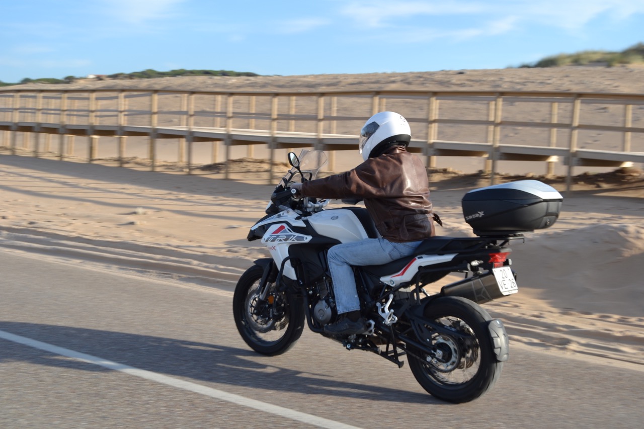 ENSAIO BENELLI TRK 502 X – AVENTURAS ACESSÍVEIS