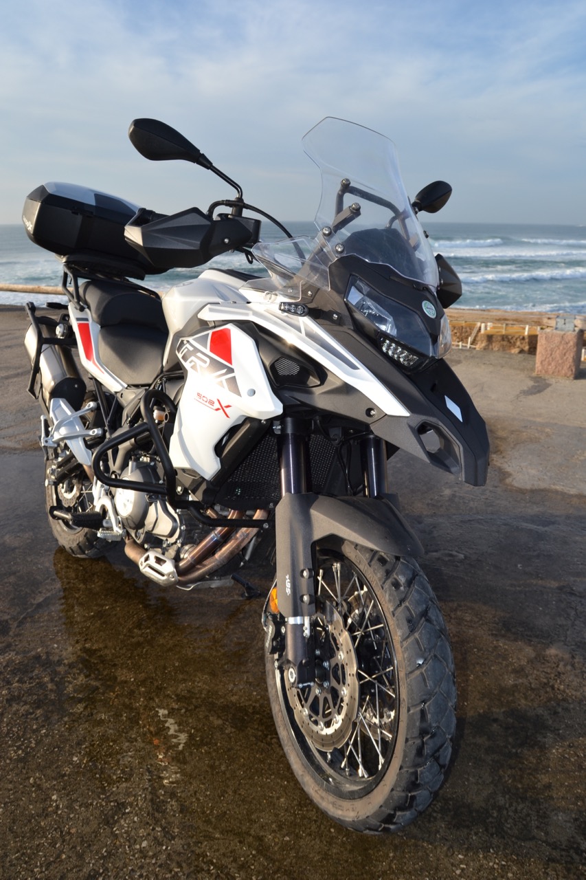 ENSAIO BENELLI TRK 502 X – AVENTURAS ACESSÍVEIS