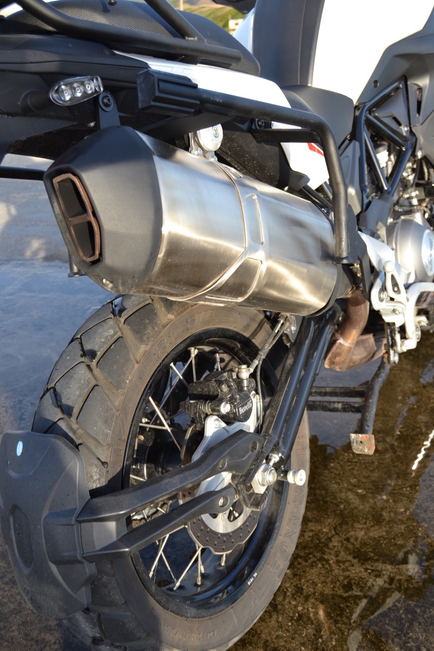 ENSAIO BENELLI TRK 502 X – AVENTURAS ACESSÍVEIS