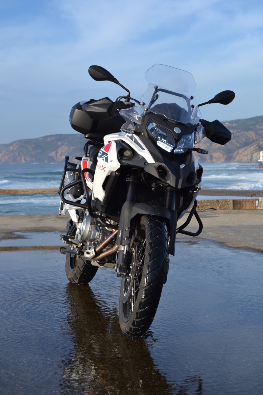 ENSAIO BENELLI TRK 502 X – AVENTURAS ACESSÍVEIS