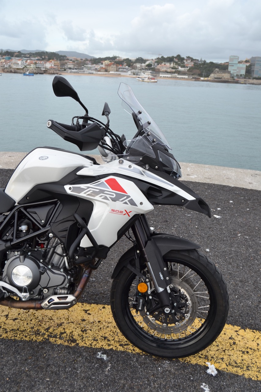 ENSAIO BENELLI TRK 502 X – AVENTURAS ACESSÍVEIS
