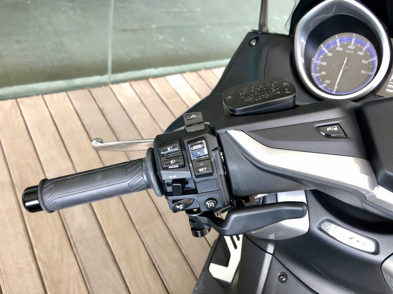 Ensaio YAMAHA TMAX 530 Versão DX 2018 – A difícil tarefa de liderar