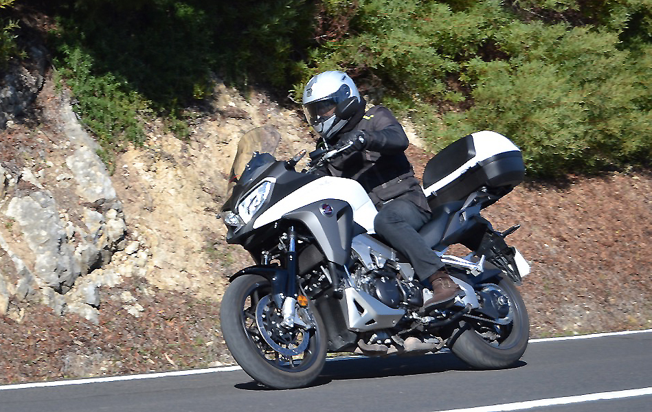 Ensaio Honda VFR800 Crossrunner – O V4 mais versátil