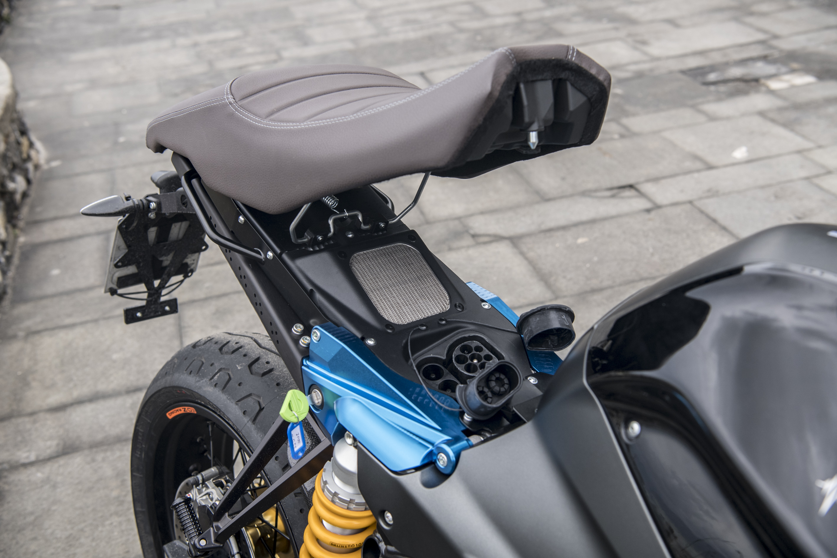 ENERGICA EVA EsseEsse9 de 2019 – Uma clássica naked e eléctrica