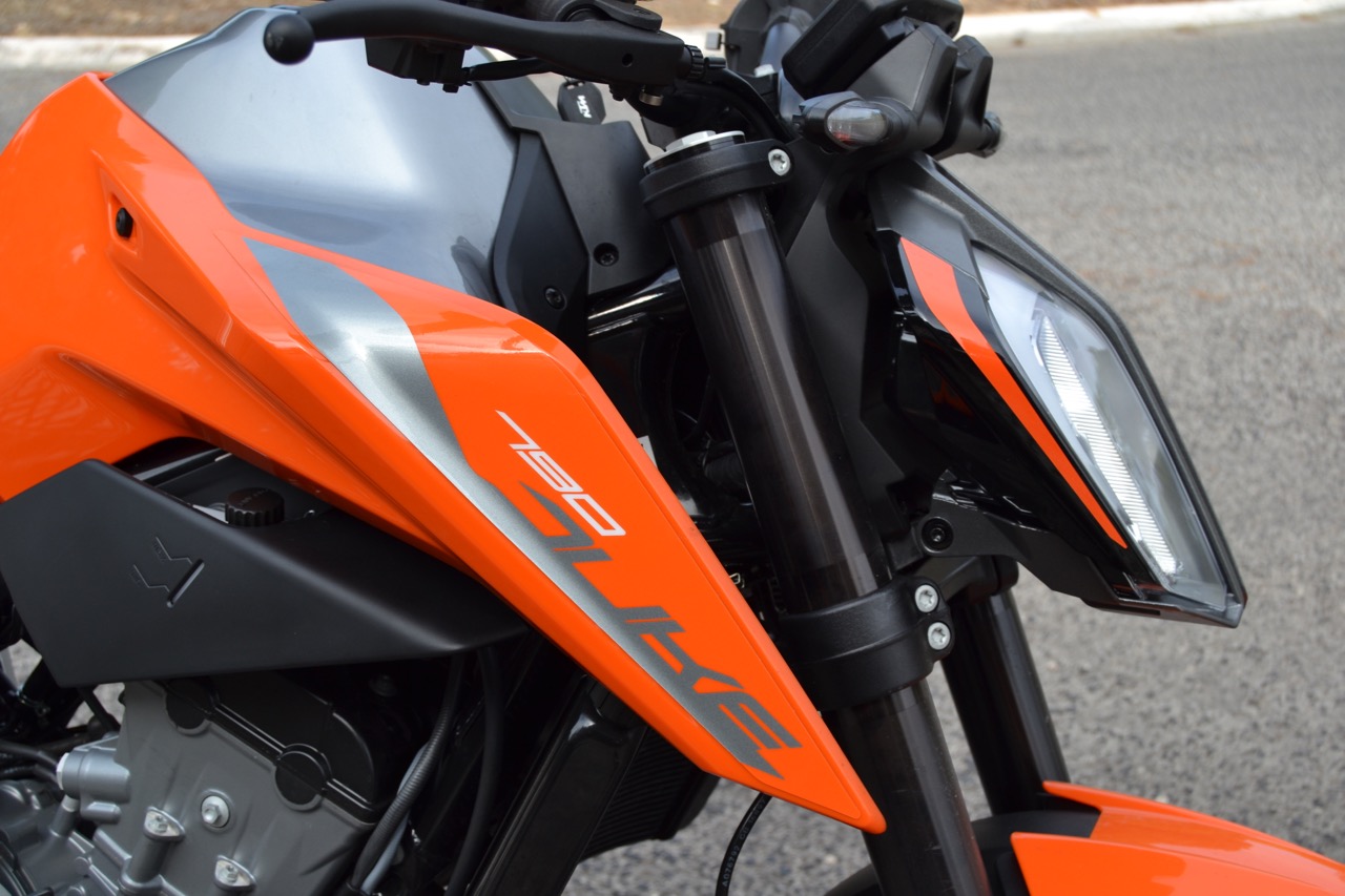 ENSAIO KTM 790 DUKE 2018 – “ Are You Ready To Race ? “