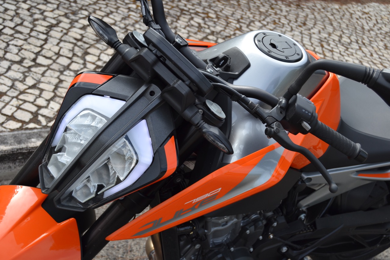 ENSAIO KTM 790 DUKE 2018 – “ Are You Ready To Race ? “