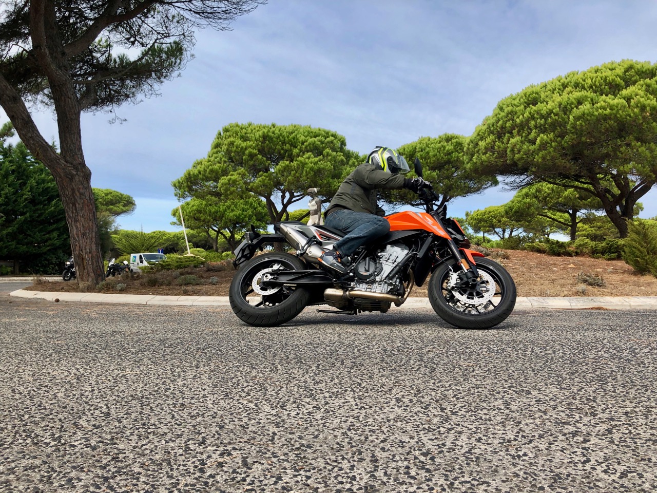 ENSAIO KTM 790 DUKE 2018 – “ Are You Ready To Race ? “