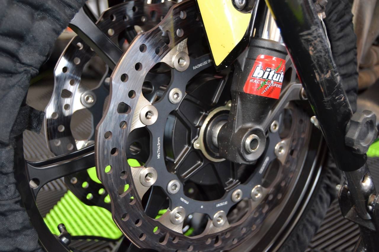 No TrackDay da Motoval ficámos a conhecer todas as Novidades do Troféu Kawasaki ZCUP 2019