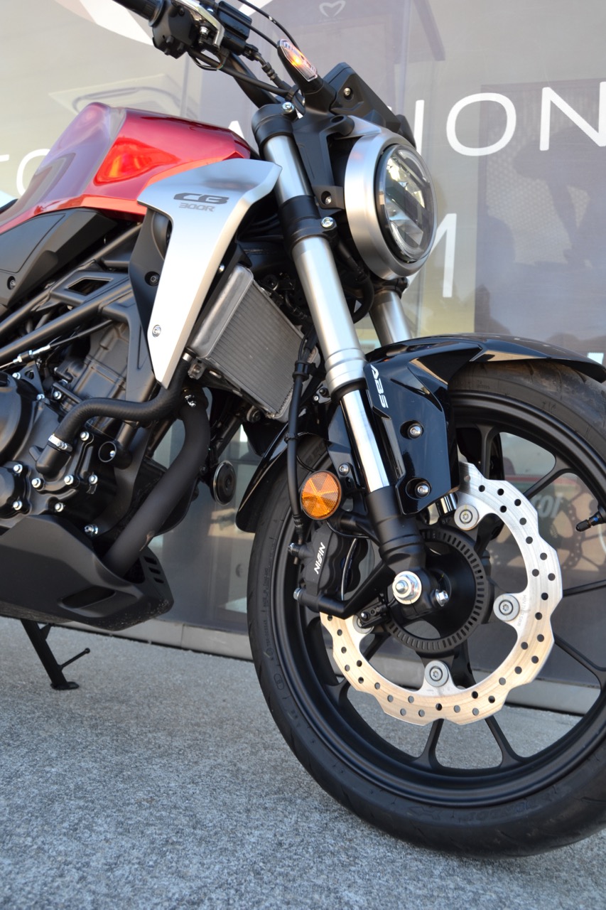 Ensaio Honda CB300R de 2019 – Uma divertida “Neo Sports Café” para carta A2