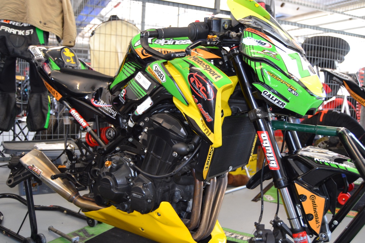 No TrackDay da Motoval ficámos a conhecer todas as Novidades do Troféu Kawasaki ZCUP 2019