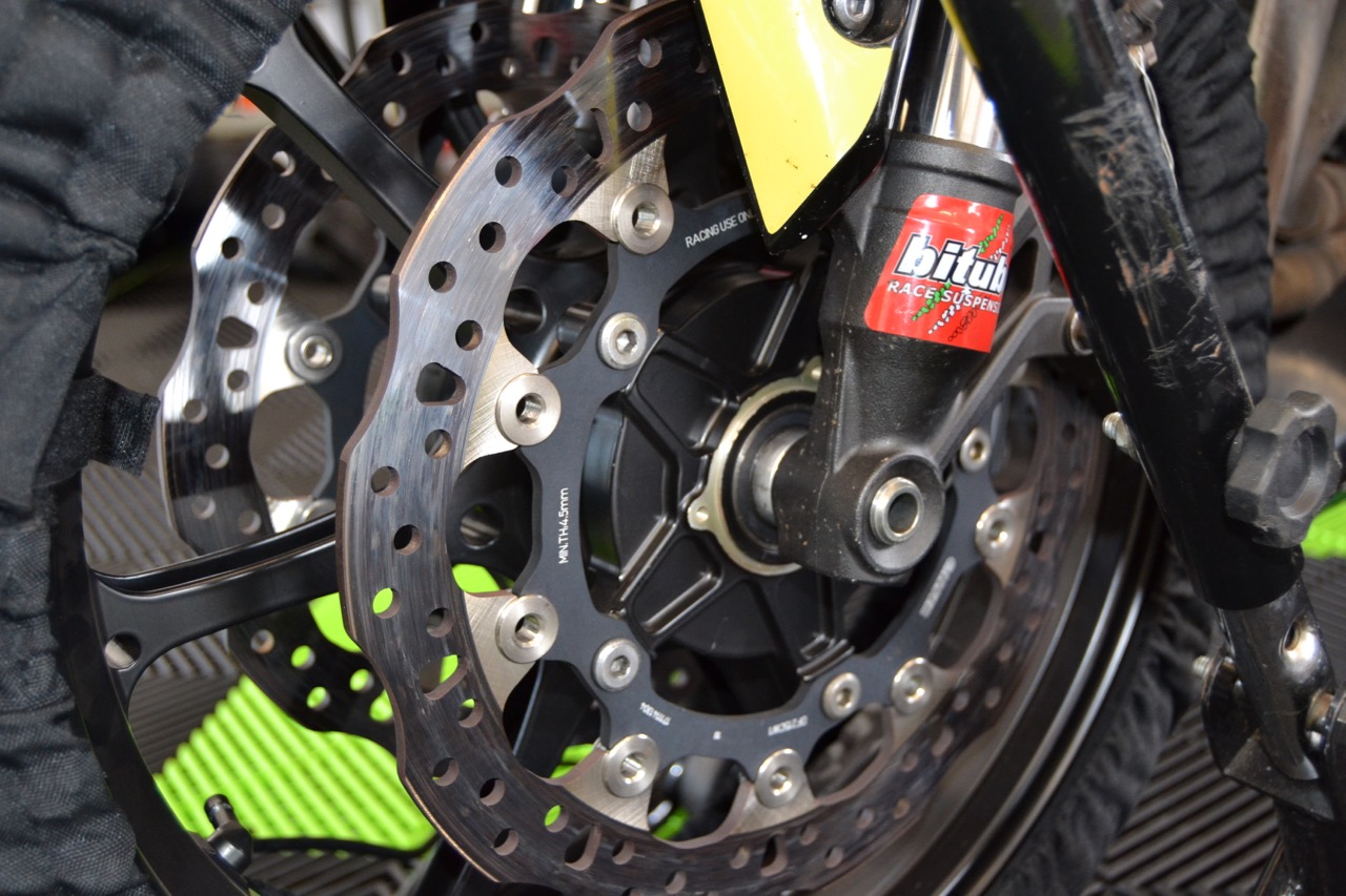 No TrackDay da Motoval ficámos a conhecer todas as Novidades do Troféu Kawasaki ZCUP 2019