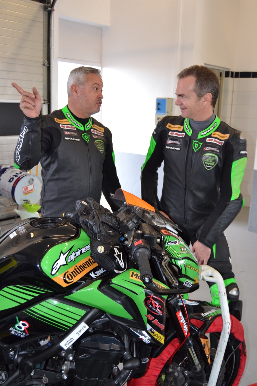 No TrackDay da Motoval ficámos a conhecer todas as Novidades do Troféu Kawasaki ZCUP 2019